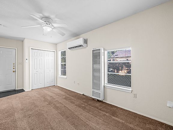 5th image of 2211 27th St #B