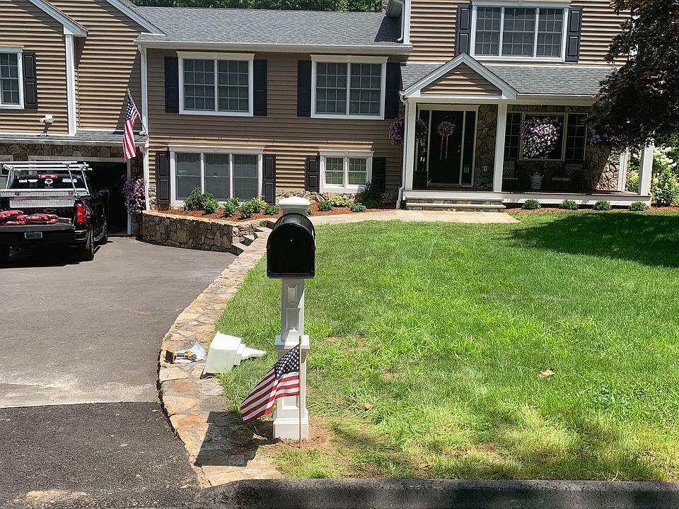 2nd image of 31 Robinhood Rd