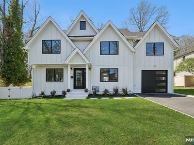 45 Meadow St, Demarest, NJ, 07627
