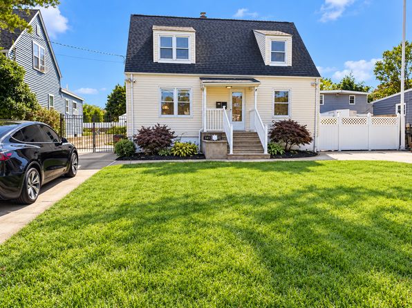 138 Atlantic Ave # 1, Long Branch, NJ 07740 – 2-bedroom rental in Long Branch