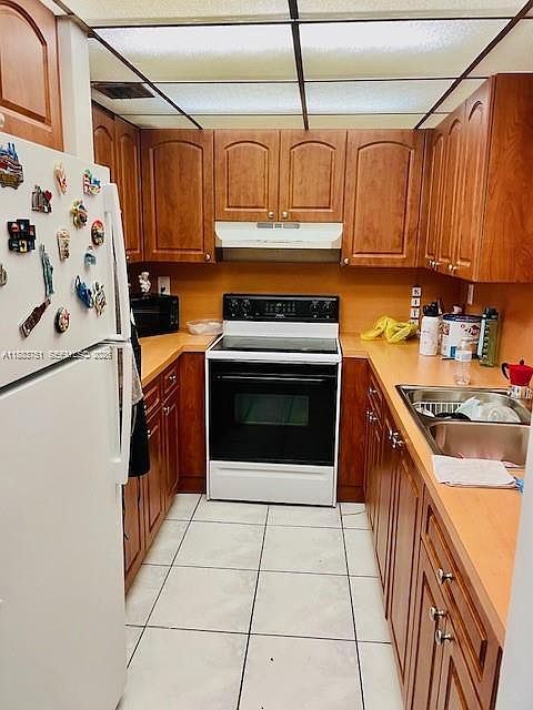 1st image of 1810 W 56th St APT 3315