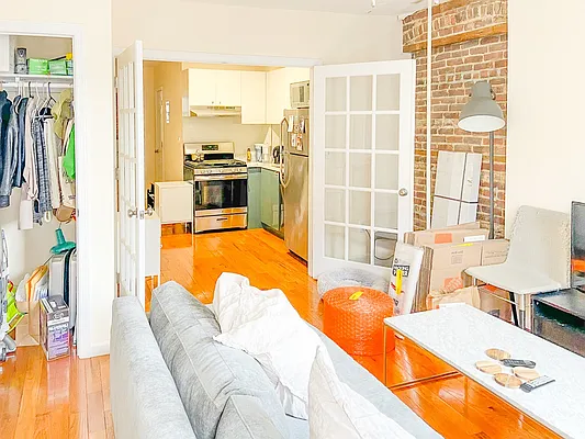 Rented by MySpaceNYC | media 2