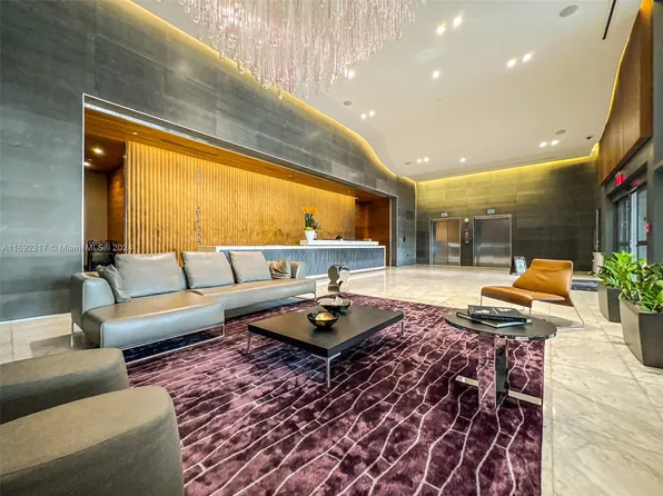 88 SW 7th St APT 1901, Miami, FL 33130