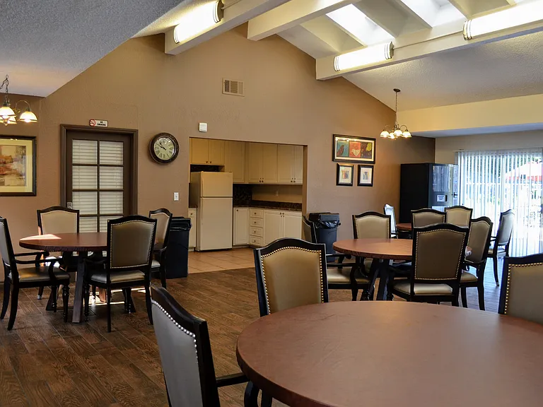 439 W El Norte Pkwy #102 — Photo 16