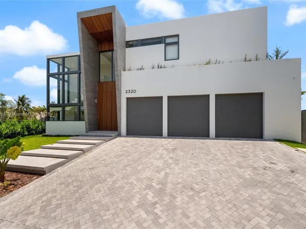 2320 NE 49th St, Pompano Beach, FL 33064