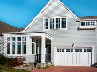33 Kensett Ln, Darien, CT 06820