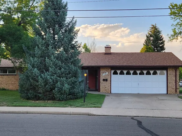 521 W 33rd St, Loveland, CO 80538