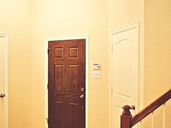 4th image of 416 Eastland Dr