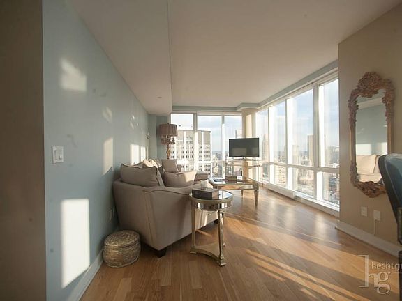 4th image of 885 6th Ave APT 43B
