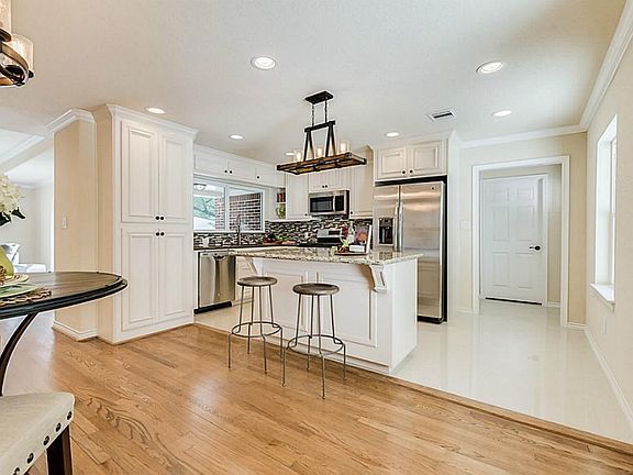 5th image of 4734 Benning Dr