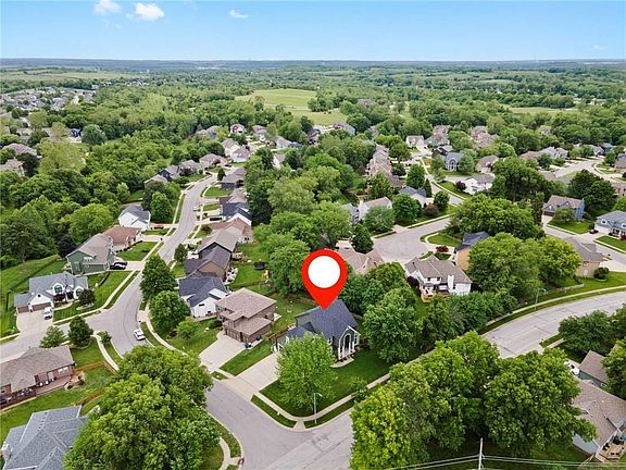 4th image of 811 Claywoods Dr