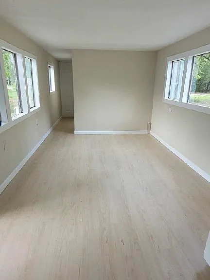 882 E Chestnut Ave — Photo 2