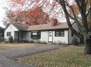 12 Stone St, Danvers, MA 01923