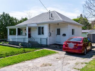 6 Eastbourne St, Brantford, ON N3R2A4