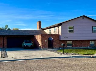580 Long Ln, Casper, WY 82609