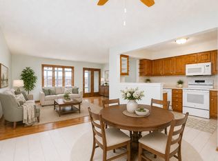 301 SE Delaware Ave Unit 302, Ankeny, IA 50021