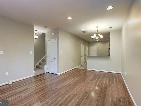 5th image of 4429A Beechstone Ln #A