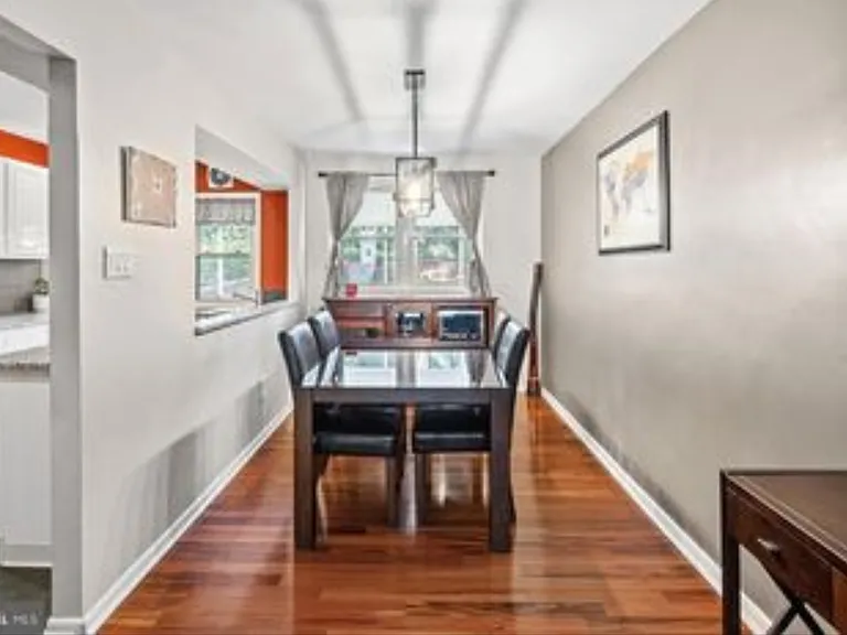 585 Monastery Ave #1 — Photo 3