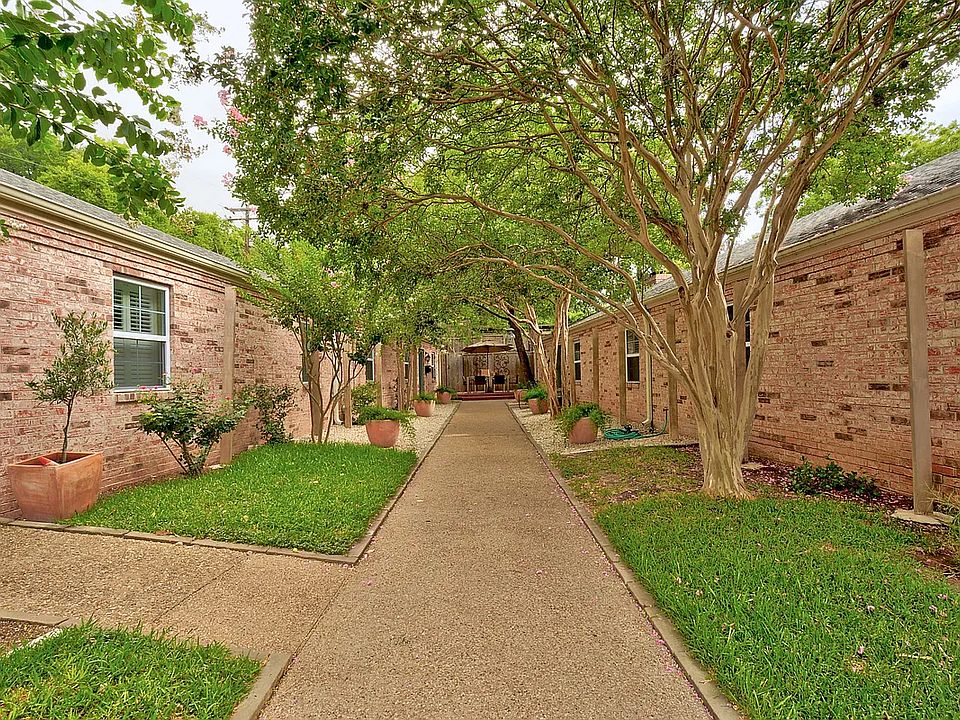 Courtyard entrance