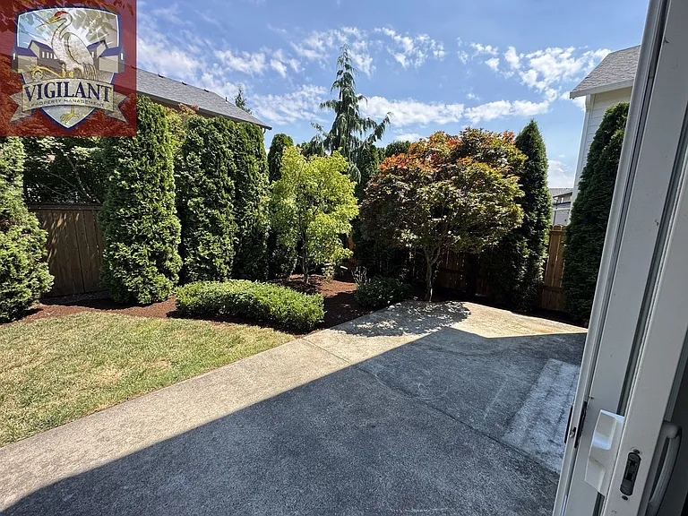 1614 N Falcon Dr — Photo 23