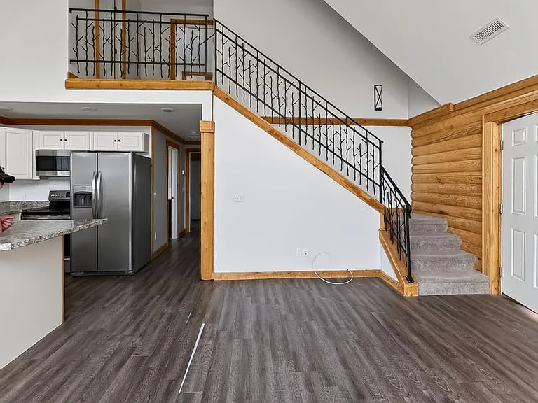 2909 Elderberry Ave — Photo 14