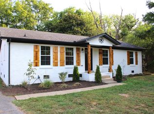 1515 Foxdale Dr, Murfreesboro, TN 37130