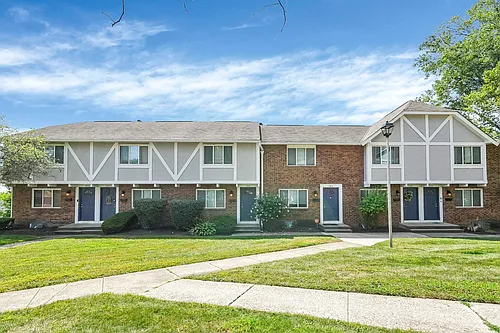 Carnaby Village Townhomes Photo 1