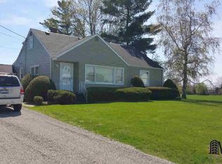 4825 W Dunbar Rd, Monroe, MI 48161