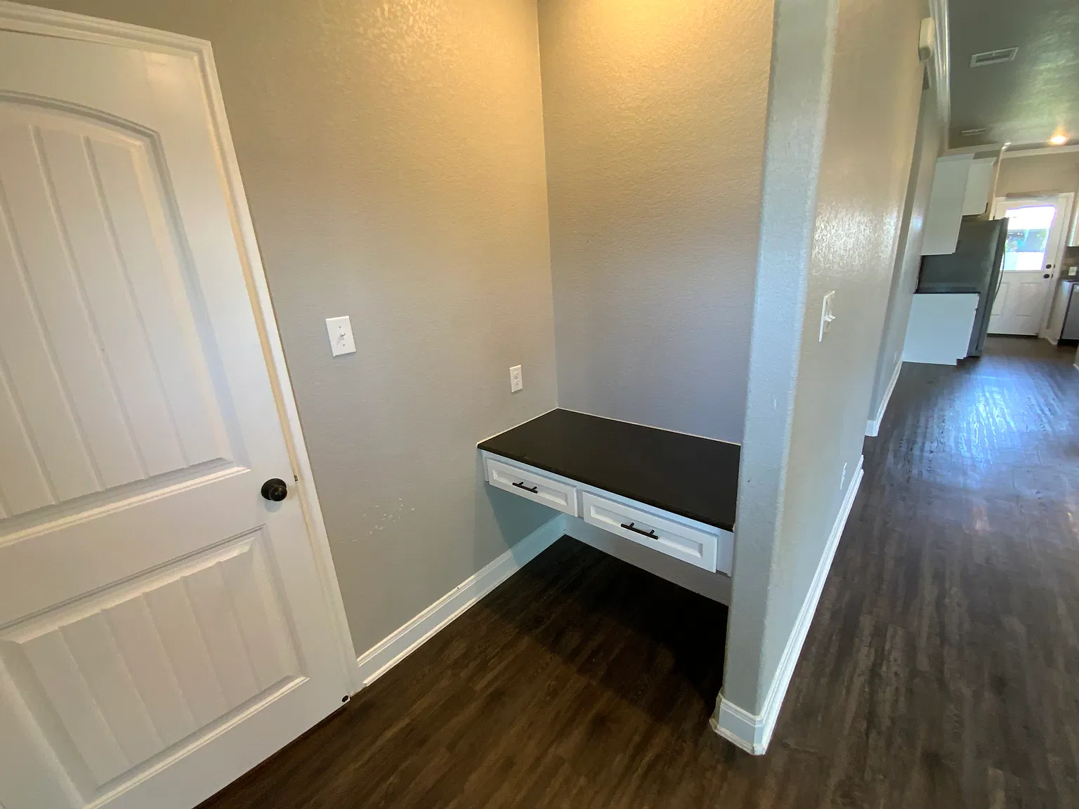 3 bed, 1428 sqft, $1,595 — Photo 3