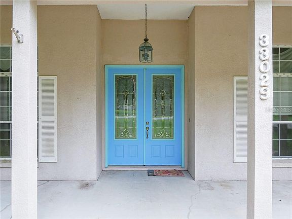 3rd image of 33029 Windy Oak St