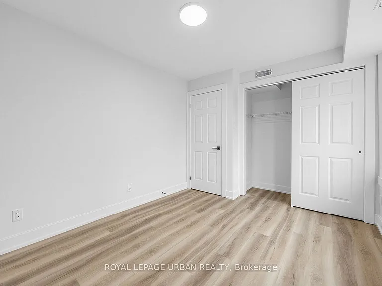 851 Danforth Ave #A — Photo 11