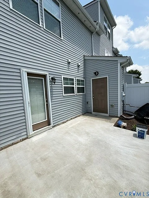 2 bed, 2.0 bath, 1531 sqft, $2,400 — Photo 4
