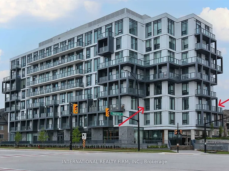 180 Veterans Dr #303 — Photo 2