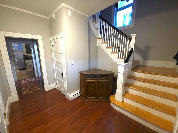 2nd image of 729 Pine Street
