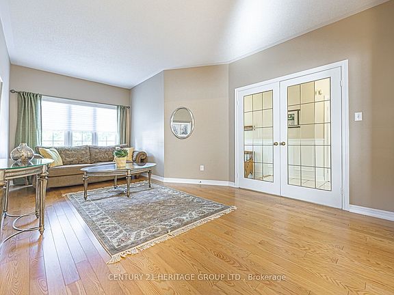 3rd image of 397 Renzius Ct