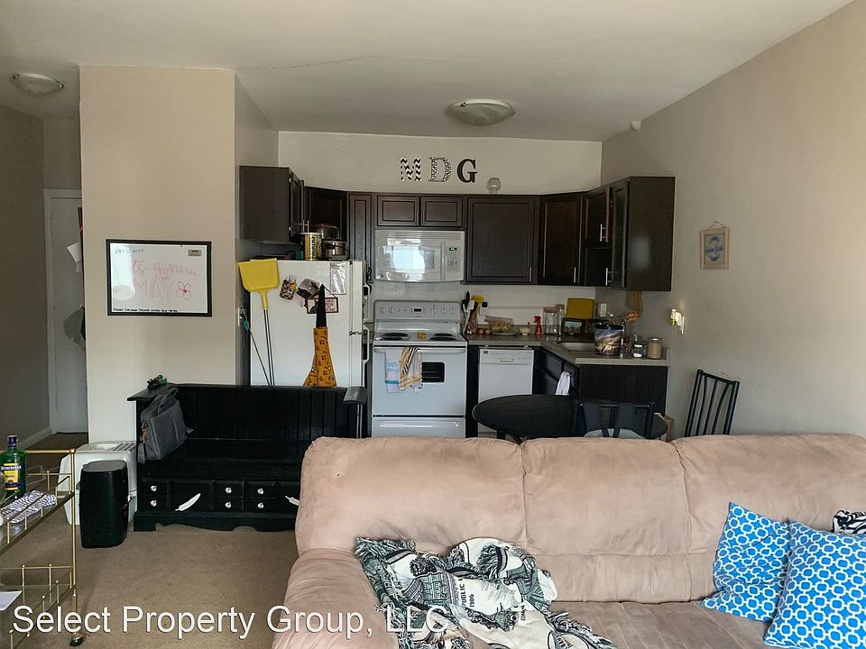 1st image of 3553 N Oakland Ave #411