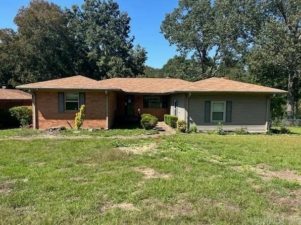 18 Conniewood Dr, Little Rock, AR 72206