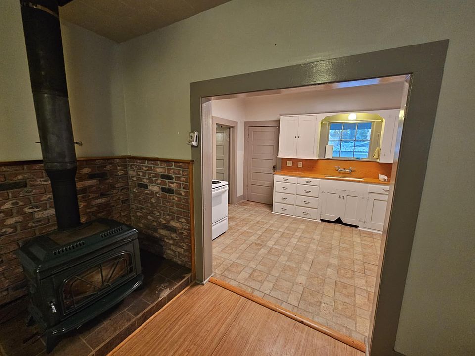 1st image of 534 N Quincy Ave