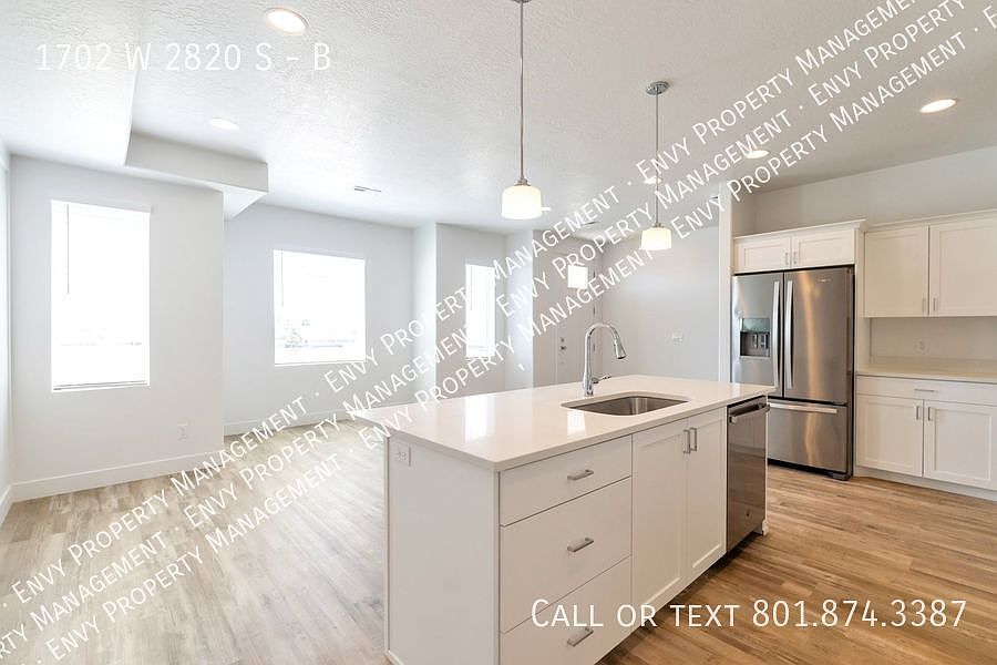 1674 W 2770 S Syracuse UT Zillow