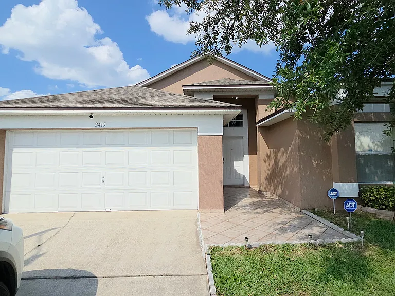 2415 Black Powder Ln — Photo 1