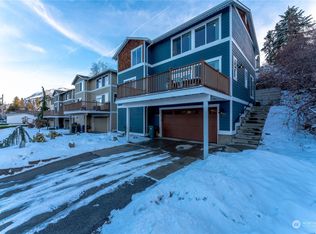 2318 W High St, Chelan, WA 98816