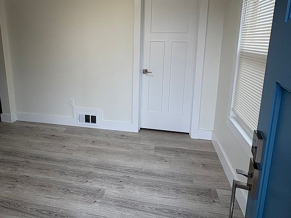 Entry foyer facing first floor bedroom