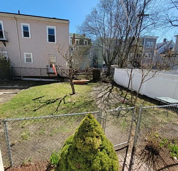 49 Springfield St #1 — Photo 10