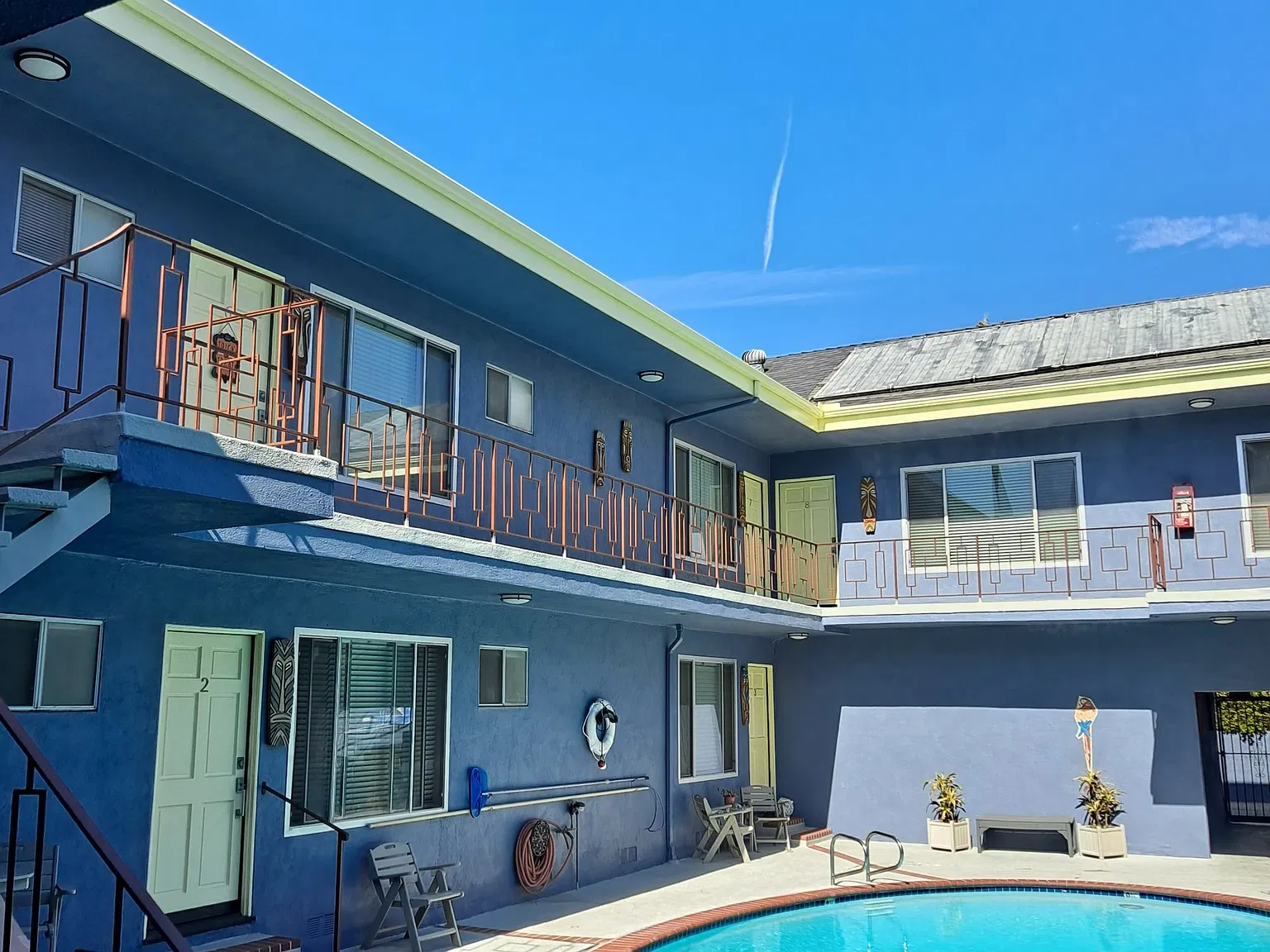 2 bed, $3,300 — Photo 2