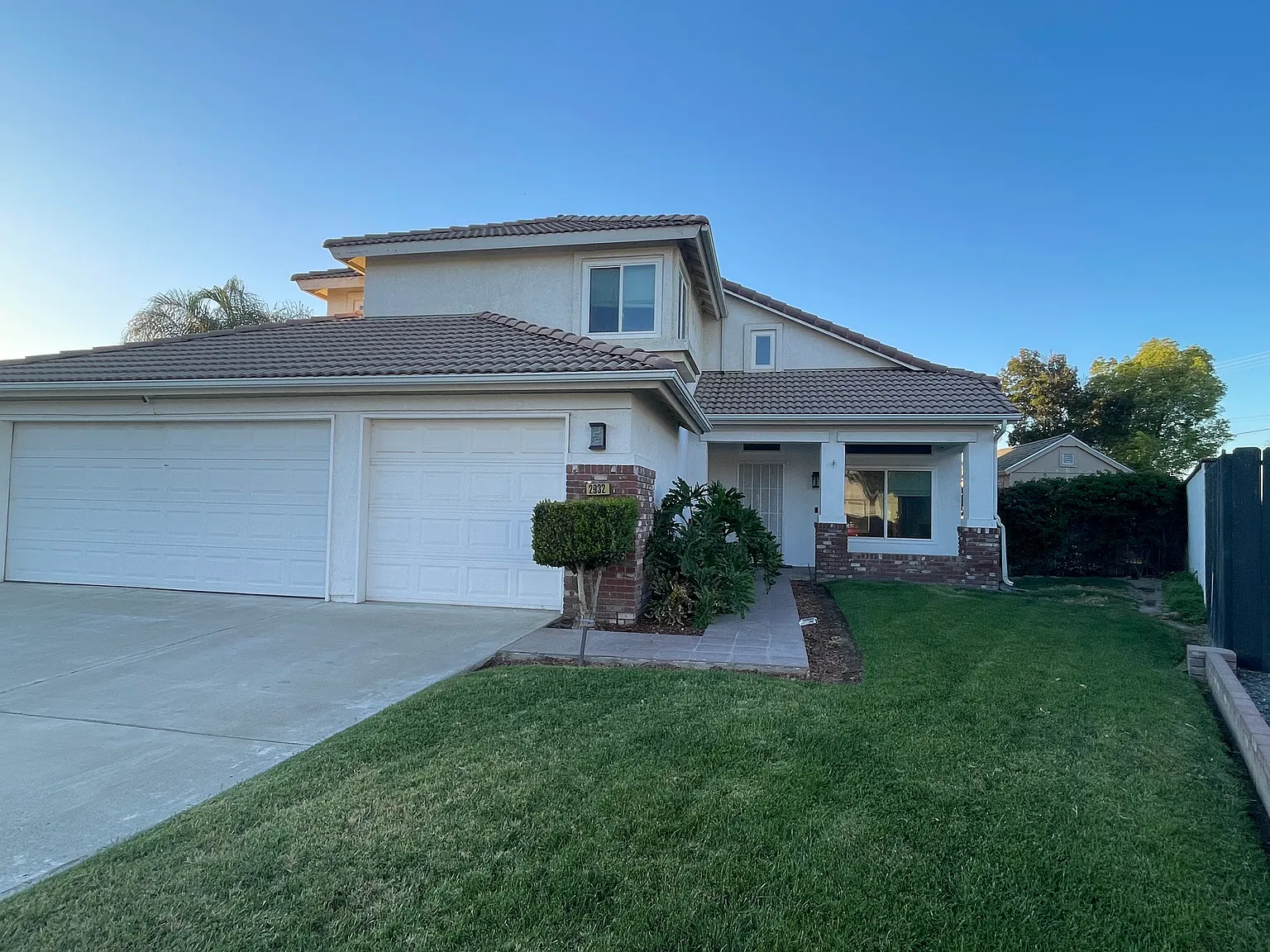 3 bed, 1765 sqft, $2,950 — Photo 4