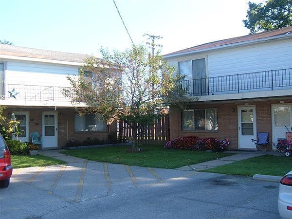 Front of townhouse