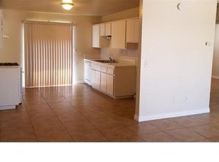 20429 Sago Ct APT 4, Apple Valley, CA 92307