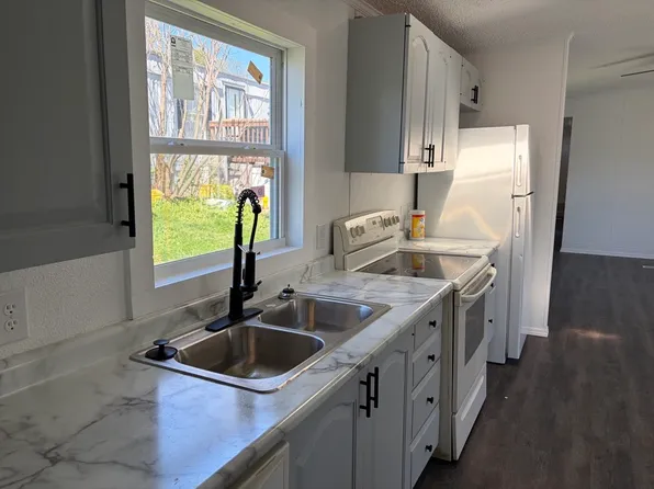 22 Meadowlark Ln House 22, House Springs, MO 63051