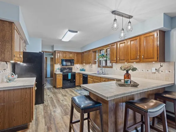 4502 60th St, Columbus, NE 68601