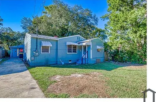7328 Bloxham Ave — Photo 1